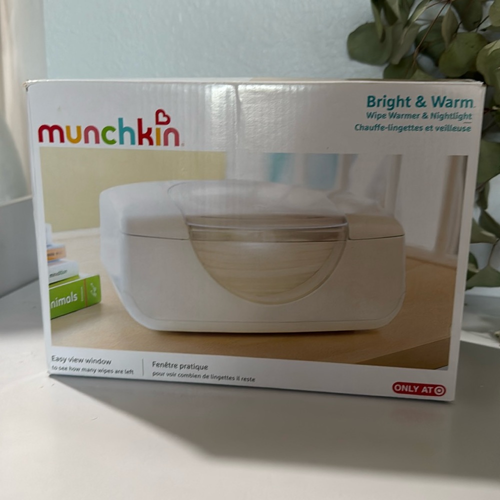 Munchkin Bright & Warm Wipe Warmer & Nightlight White - Open Box